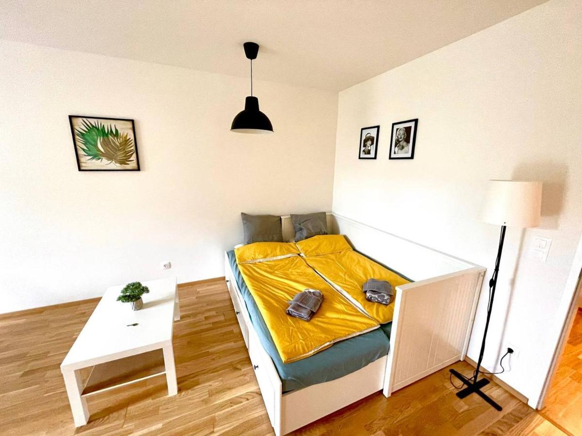 Muzeta11 - Modern Town Apartment With Balcony Vienna Exterior photo