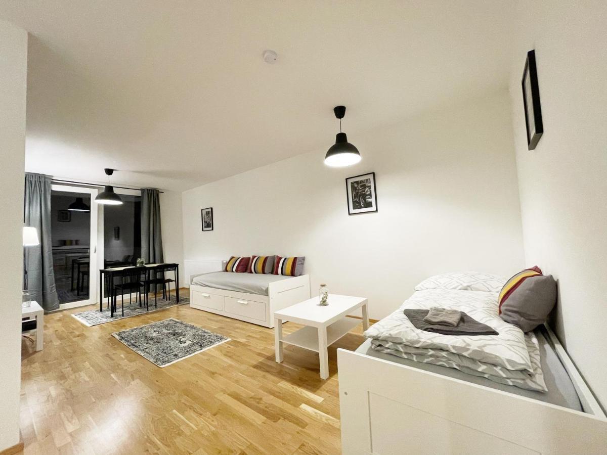 Muzeta11 - Modern Town Apartment With Balcony Vienna Exterior photo