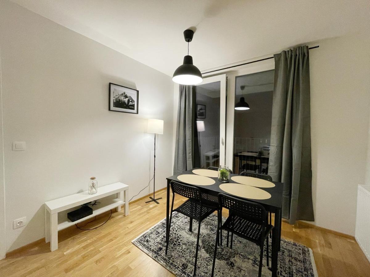 Muzeta11 - Modern Town Apartment With Balcony Vienna Exterior photo