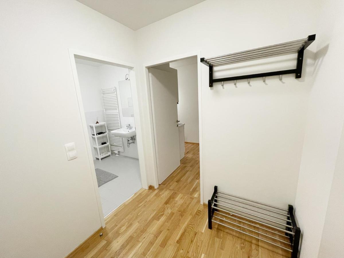 Muzeta11 - Modern Town Apartment With Balcony Vienna Exterior photo